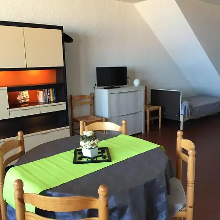 T2 Climatise Avec Piscine, Terrasse Et Acces Direct Plage, 4 Couchages - - Fr-1-81-510 Le Barcares