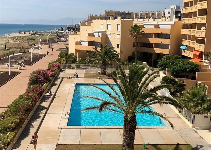 T2 Climatise Avec Piscine, Terrasse Et Acces Direct Plage, 4 Couchages - - Fr-1-81-510