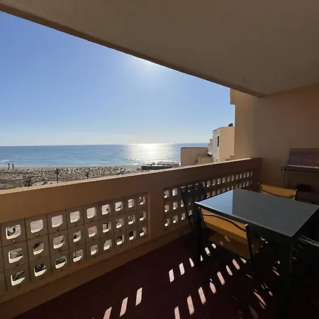 T2 Climatise Avec Piscine, Terrasse Et Acces Direct Plage, 4 Couchages - - Fr-1-81-510 *